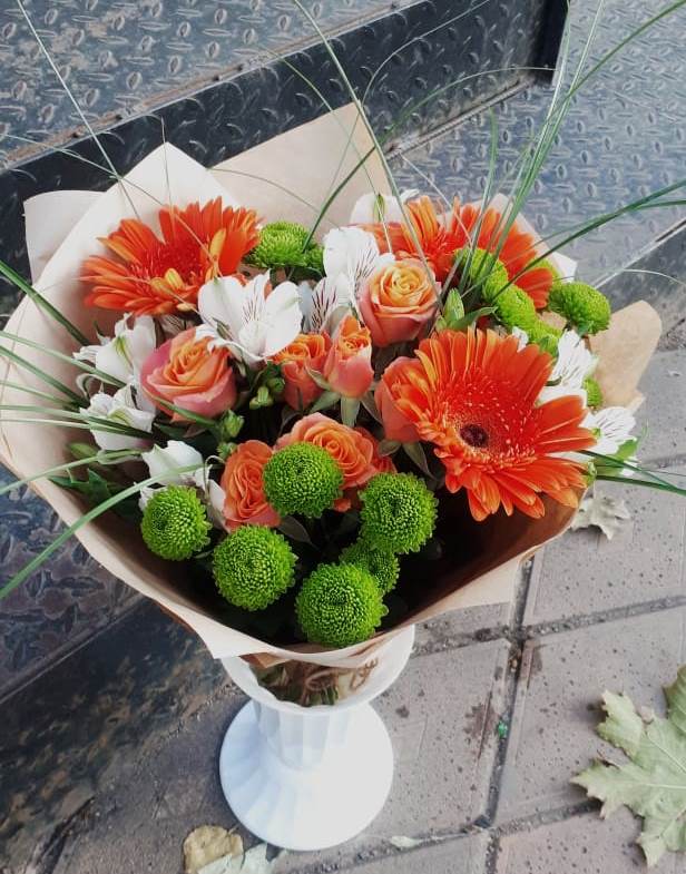 Букет цветов из: Герберы, Хризантемы, Альстромерии и Розы в Федоровка Республика Башкортостан