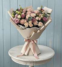 Букет цветов из:  Розы и Лизиантусы в Федоровка Республика Башкортостан