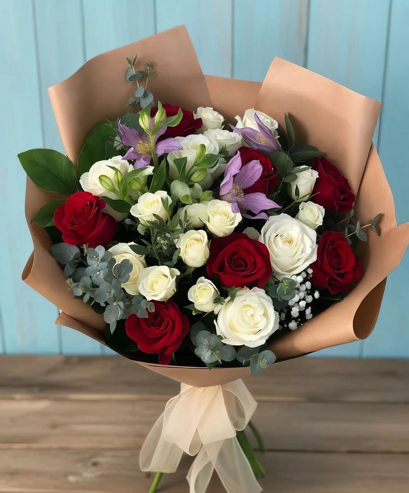 Букет цветов из: Розы и Альстромерии в Федоровка Республика Башкортостан