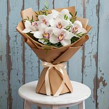 Букет цветов из:  Орхидеи и Розы в Федоровка Республика Башкортостан