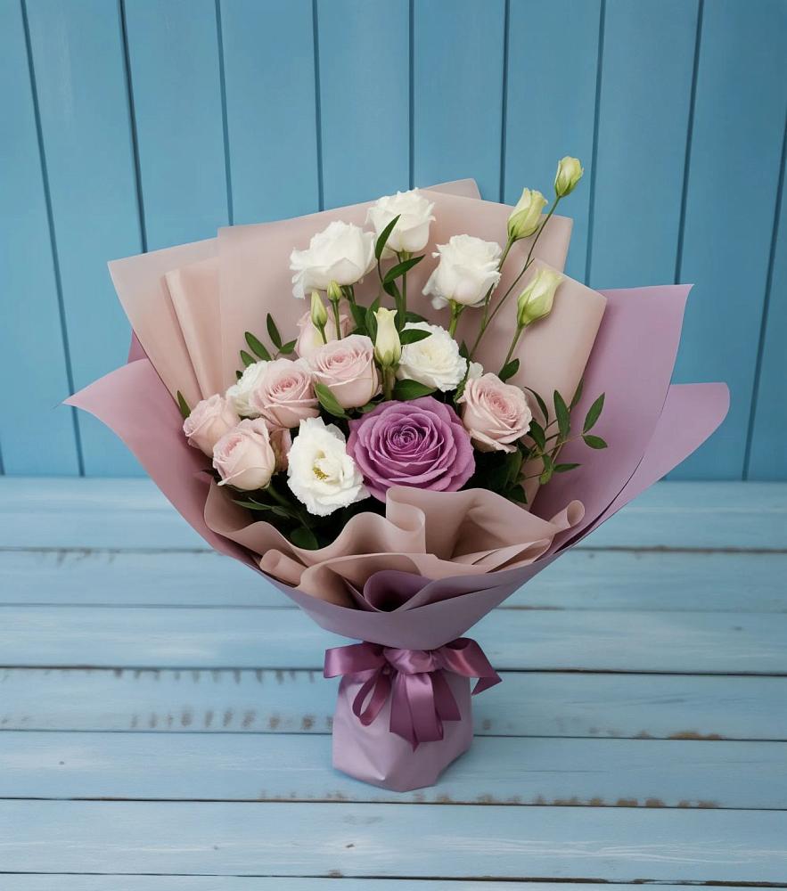 Букет цветов из: Розы и Лизиантусы в Федоровка Республика Башкортостан